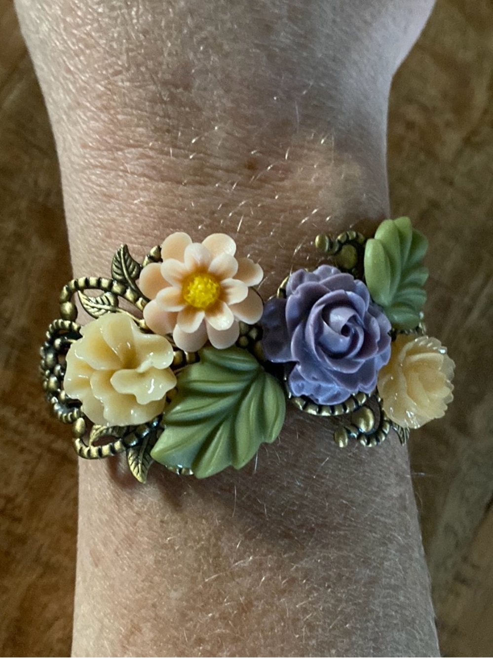 Vintage Style Antique Bronze Floral Cuff Bracelet